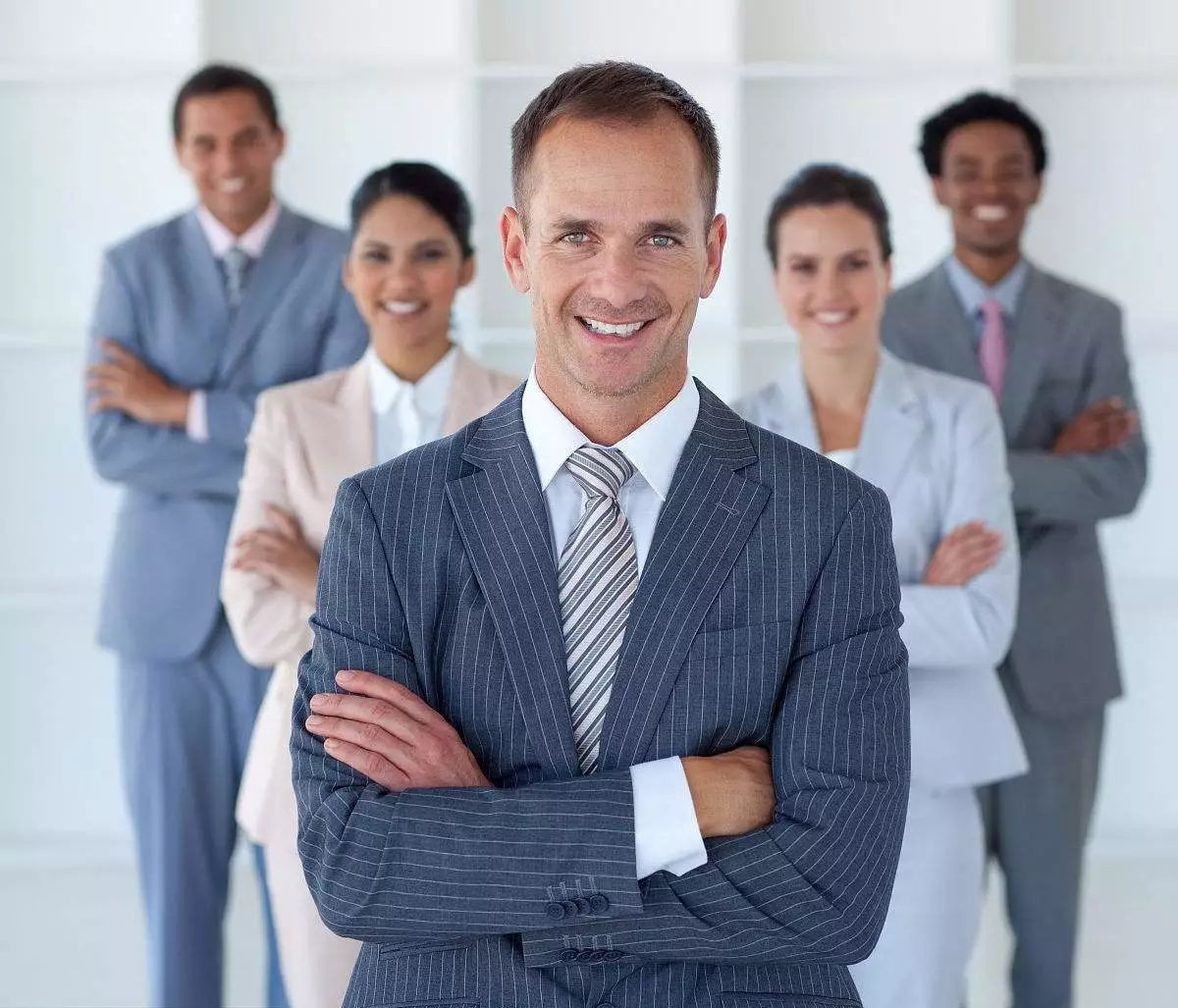 ���ȵ㡿�ݵ�����������ѧ���뾳ѹ����ǩ֤���빥�����պã�